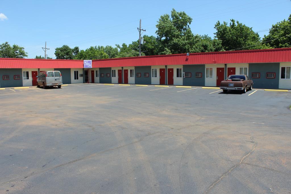 Guest House Motel Carthage Bagian luar foto