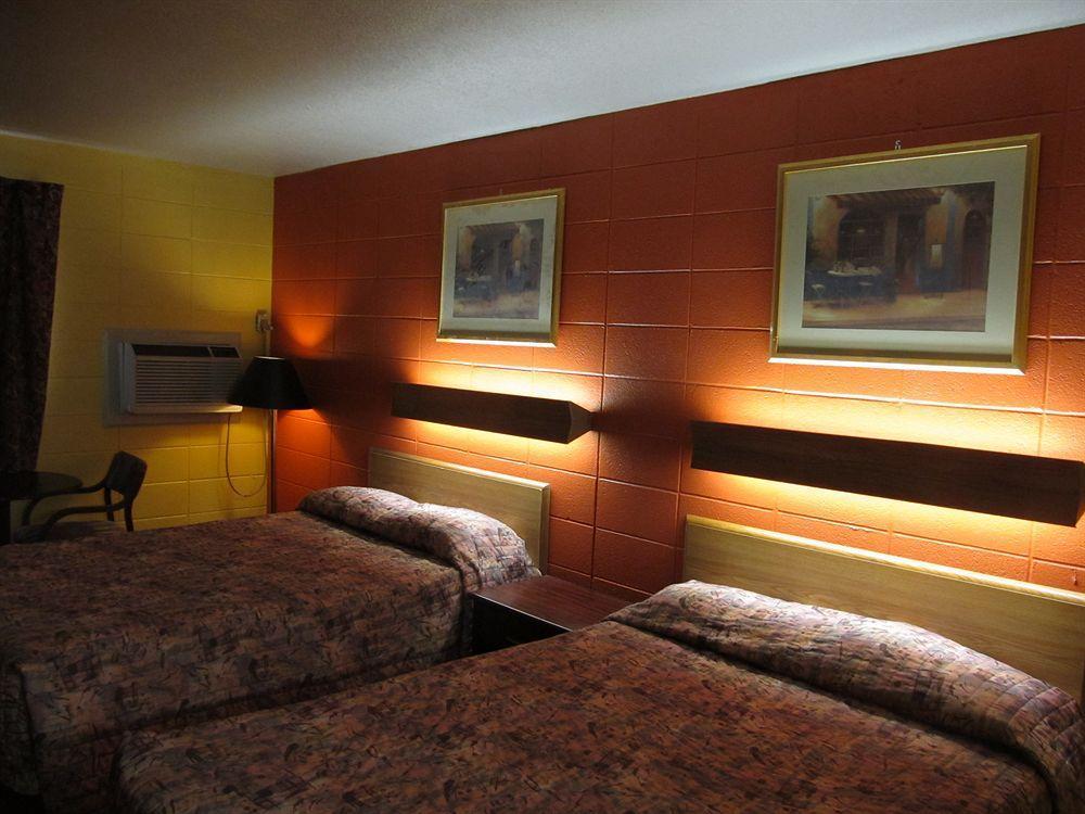 Guest House Motel Carthage Bagian luar foto