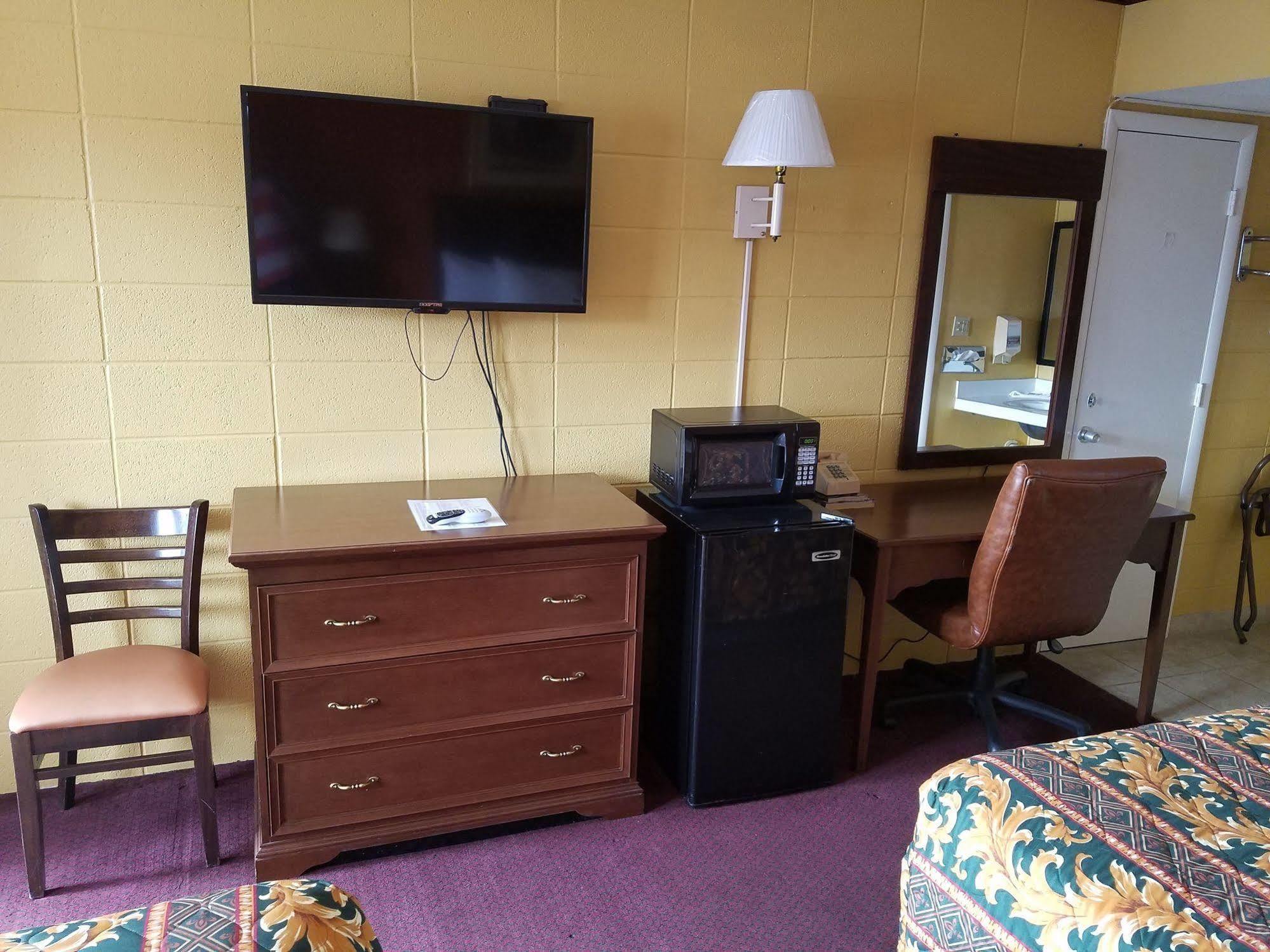 Guest House Motel Carthage Bagian luar foto